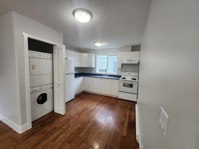 Photo du bâtiment - 6583 Worthington Way