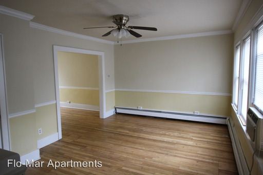 Foto del edificio - 230 N Summit St