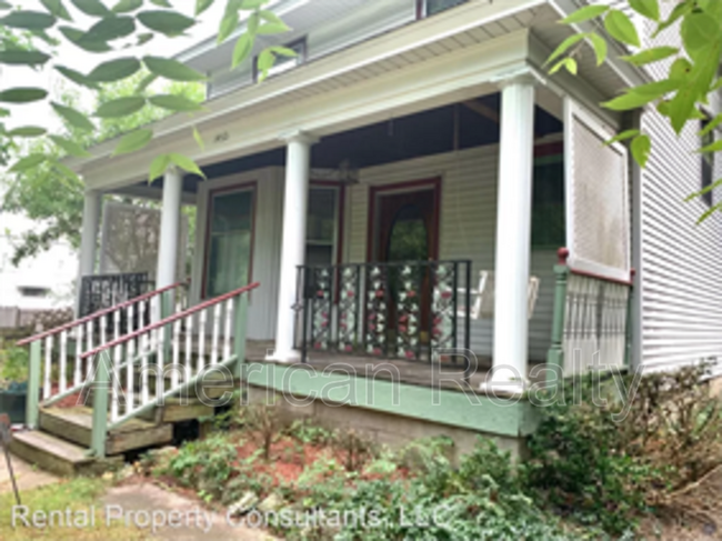 Foto del edificio - 1452 Bridge St NW