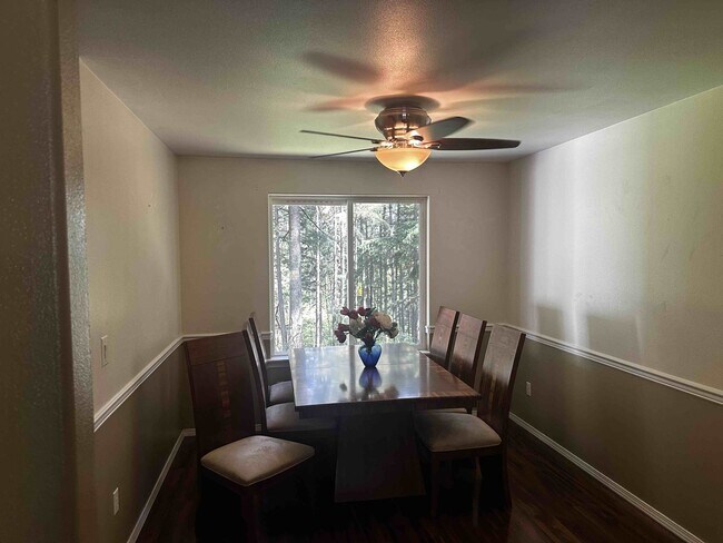 Foto del edificio - 14912 105th St Ct NW
