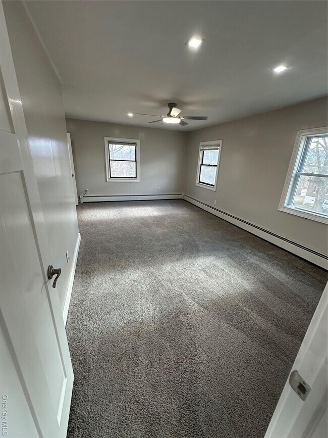 Building Photo - 2322 NY-32