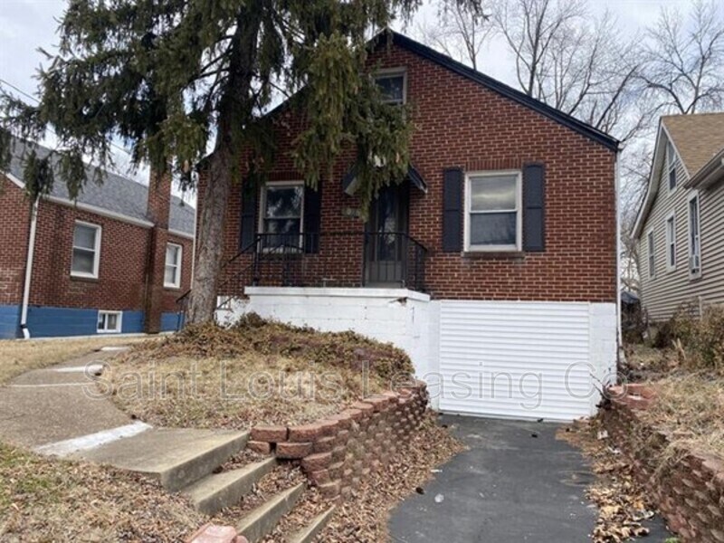 Primary Photo - 7045 Florence Pl