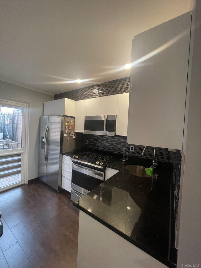 Building Photo - 61-60 56th St