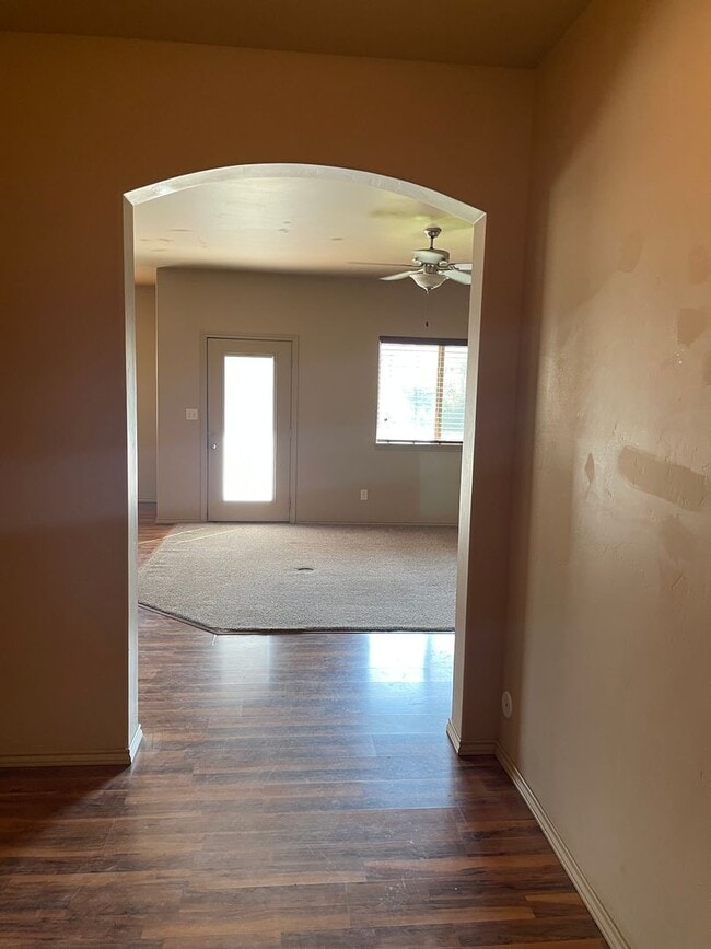 Building Photo - 3156 Cross Canyon Ln