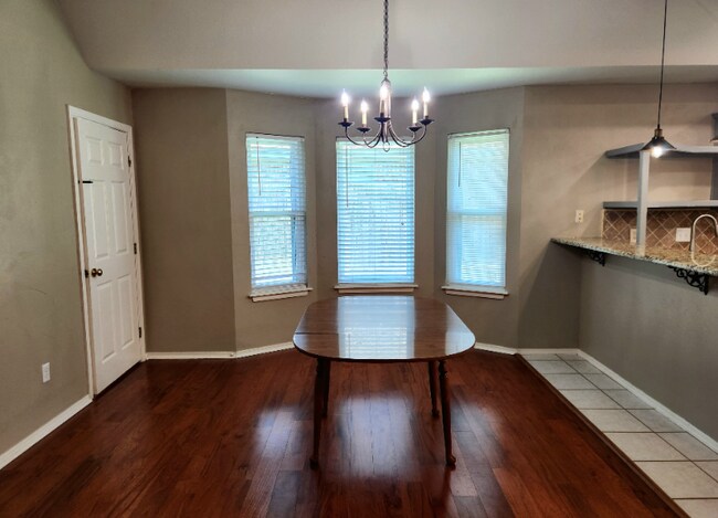 Foto del edificio - 1536 Apricot Ave