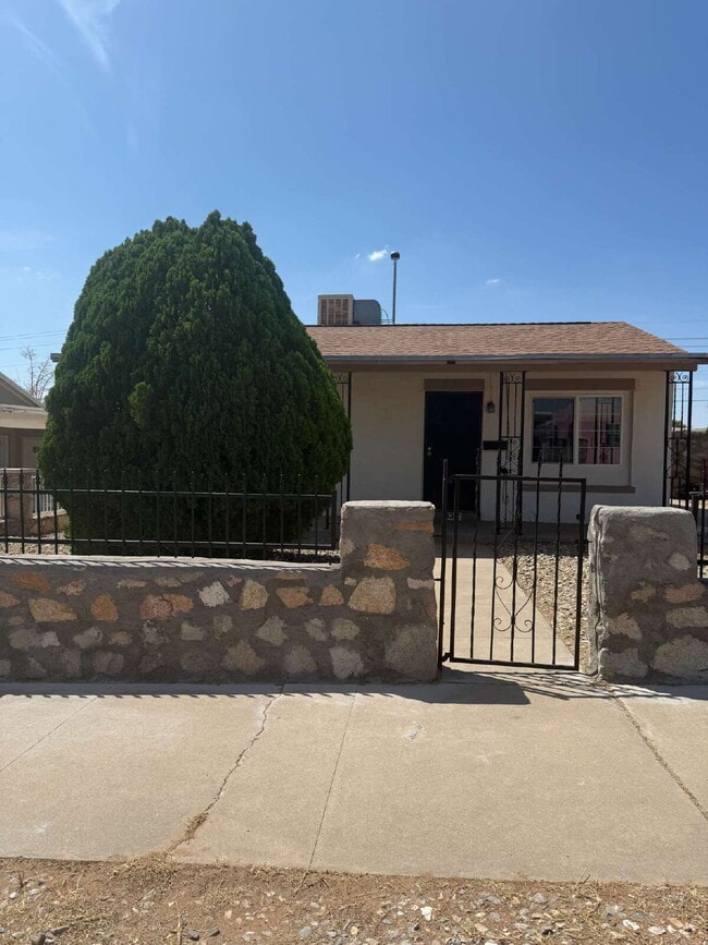 Foto del edificio - 3312 Harrison Ave