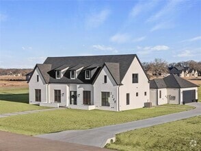 Building Photo - 1240 Deerfield Dr