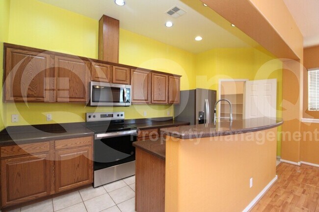 Foto del edificio - 1225 N 36th St