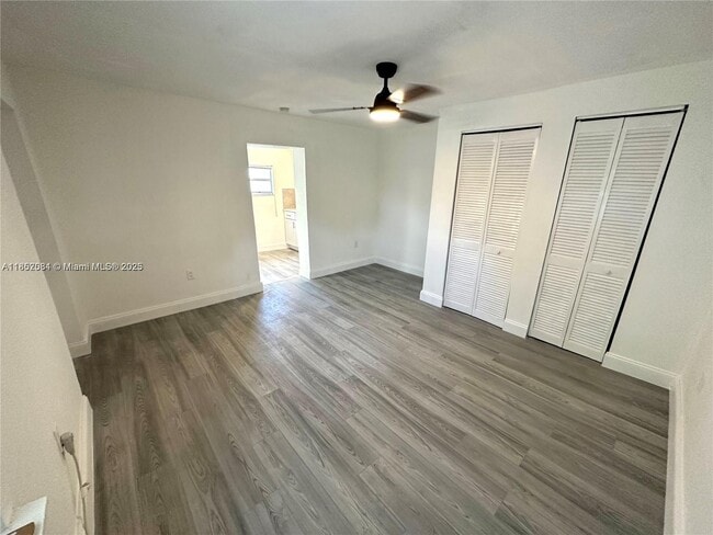 Foto del edificio - 341 NW 61st Ave