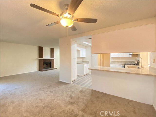 Building Photo - 13246 Lakota Dr