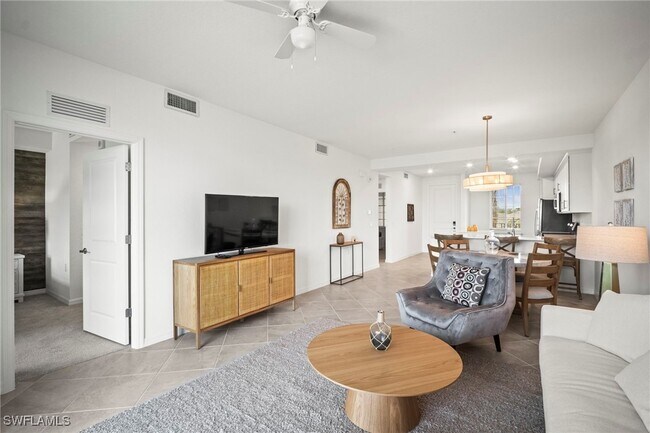 Foto del edificio - 15285 Grn Acrs Ave