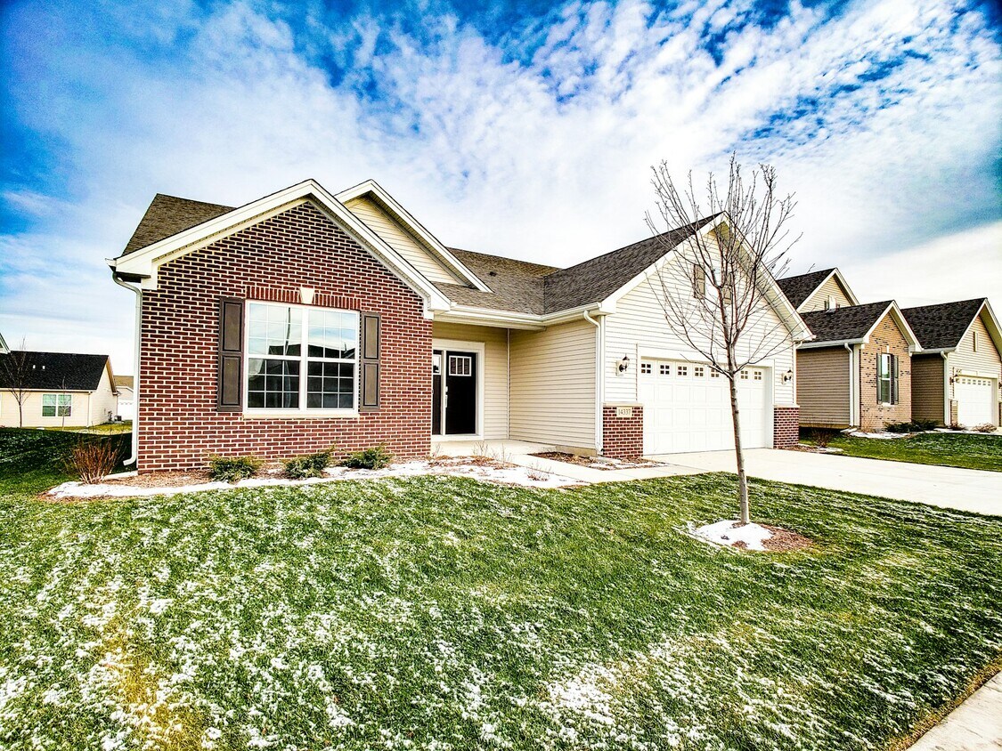 Foto principal - 14337 Clover Ave
