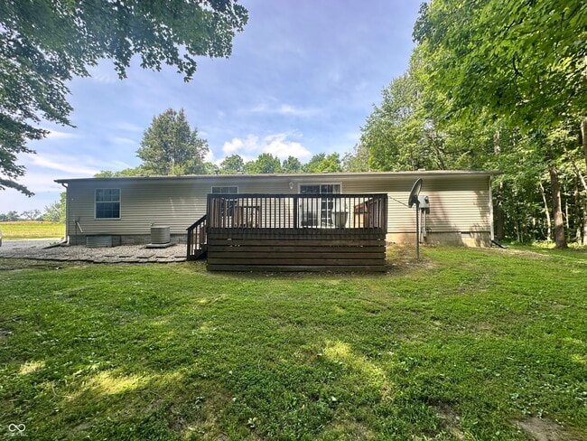 Building Photo - 6081 S County Rd 425 E