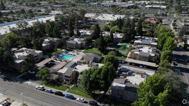  - Greenback Terrace Apartments