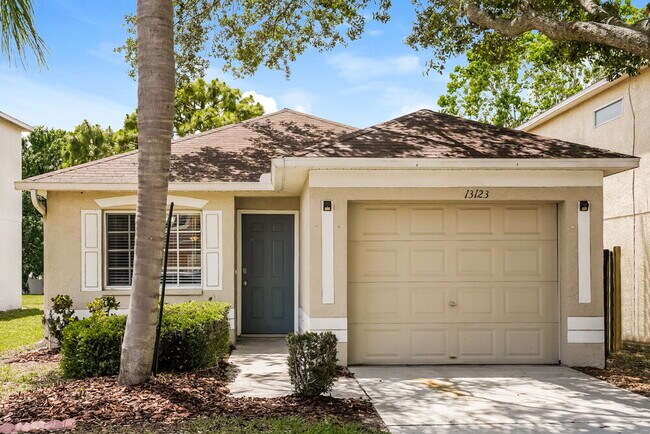 Building Photo - 13123 Fennway Ridge Dr