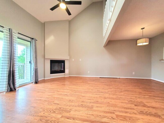 Building Photo - 4944 Willow Pointe Ln