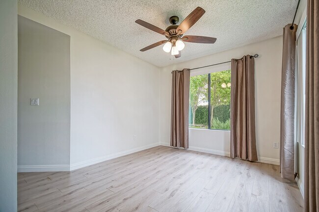 Building Photo - 4124 Arroyo Willow Ln