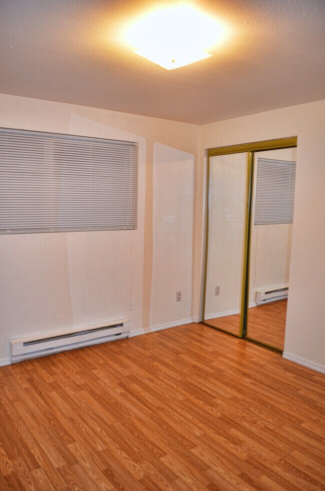 7408 Rainier Avenue South Unit 2, Seattle, WA 98118 Apartments in