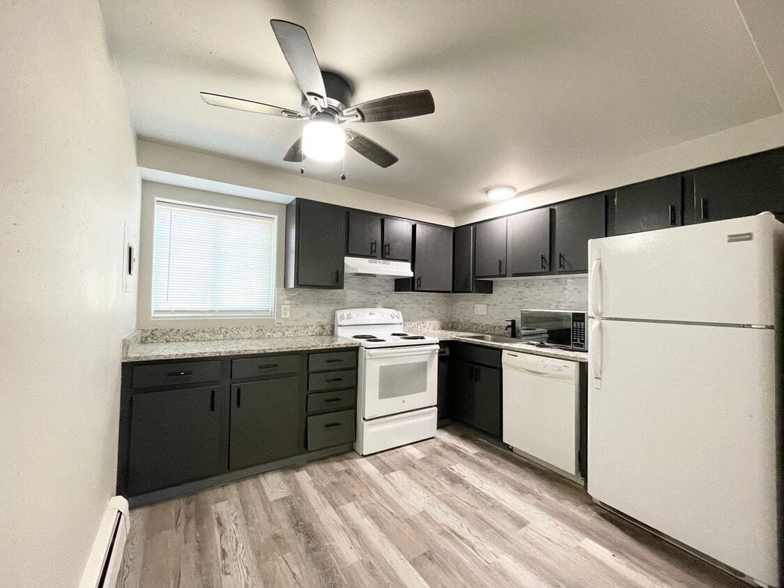 Foto principal - 4413 Forrest Hill Rd