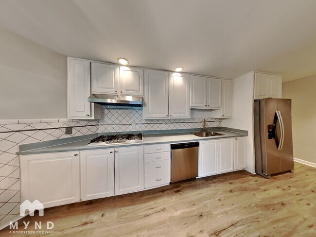 Foto del edificio - 4940 Karls Gate Dr
