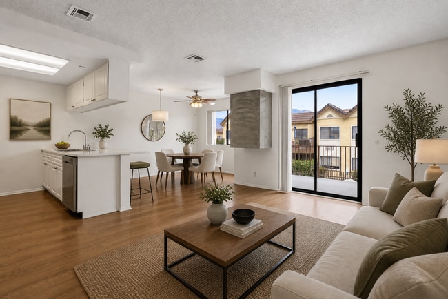 Interior Photo - Monrovia Villas Apartments