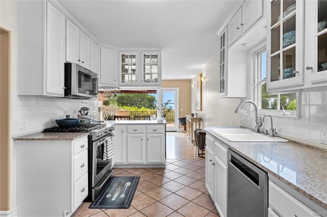 Foto del edificio - 2129 Palos Verdes Dr W