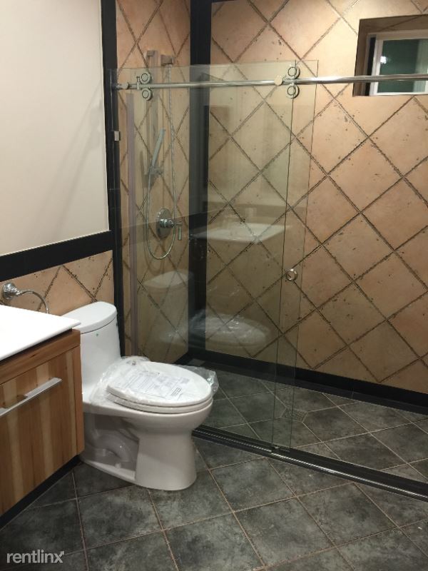 Primary Photo - 2 br, 2 bath House - 150 Kenwood Way