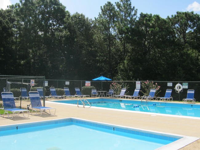 Piscina - Hunters Pointe