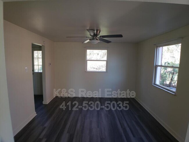 Foto del edificio - 916 Jefferson St