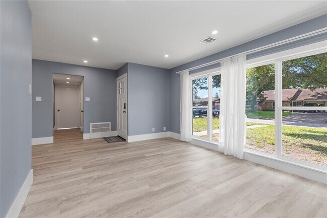 Foto del edificio - 2418 Wilde Rock Way