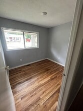 Building Photo - 122 S-24-740