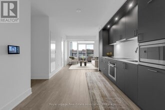 Building Photo - 259 The Kingsway