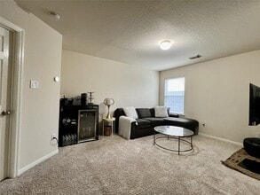 Building Photo - 839 Westwood Glen Ln