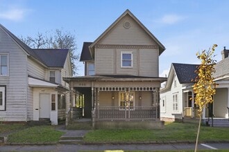 Building Photo - 446 E Suttenfield St