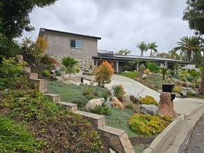 Building Photo - 511 Laguna Rd