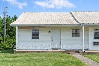 Building Photo - 308 Thompsonville Ln