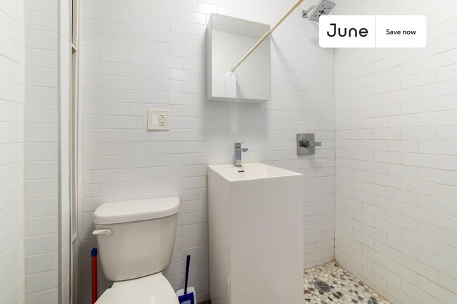 Photo - 95 E 7th St Apartment