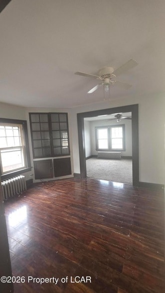 Building Photo - 117 E Green St