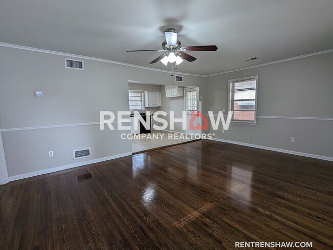 Building Photo - Classic 3/1.5 Oakhaven Home Now Available ...