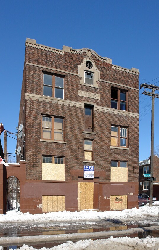 Foto del edificio - 8400 W Vernor Hwy