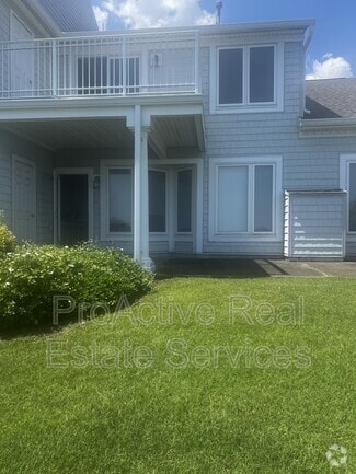 Building Photo - 9468 Bay Front Dr
