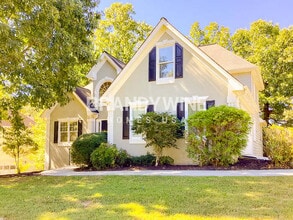 Building Photo - 777 Amroth Ct