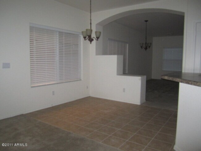 Foto del edificio - 11622 Washington St