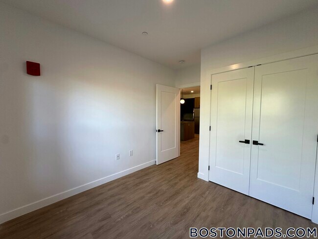 Foto del edificio - 199 Gardner St