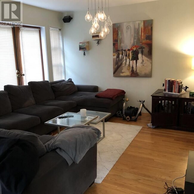 Photo du bâtiment - 551X Trafalgar St