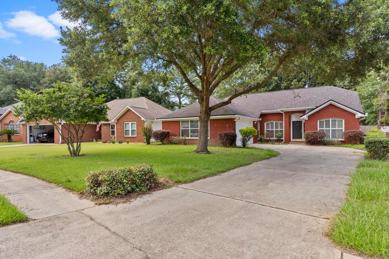 160 Sugar Plum Dr, Tallahassee, FL 32312 House Rental in Tallahassee