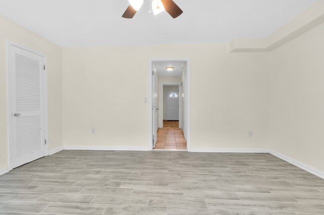 Building Photo - 3641 Bergen Ct