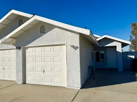 Foto principal - 7733 Walpole Ave