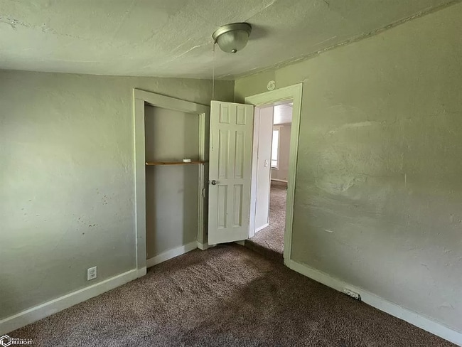 Building Photo - 1406 Corse St