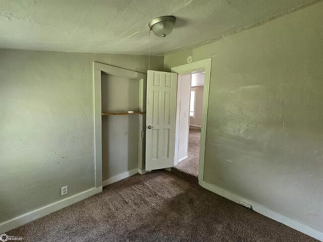 Foto del edificio - 1406 Corse St